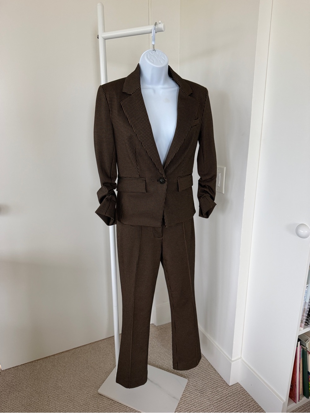 Veronica Beard Kean Houndstooth Brown Blazer and Trouser Suit Set 00 NEW